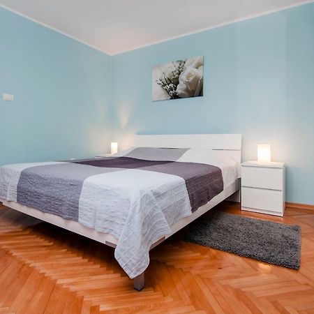 Apartment Anastasia Rovinj Exterior photo