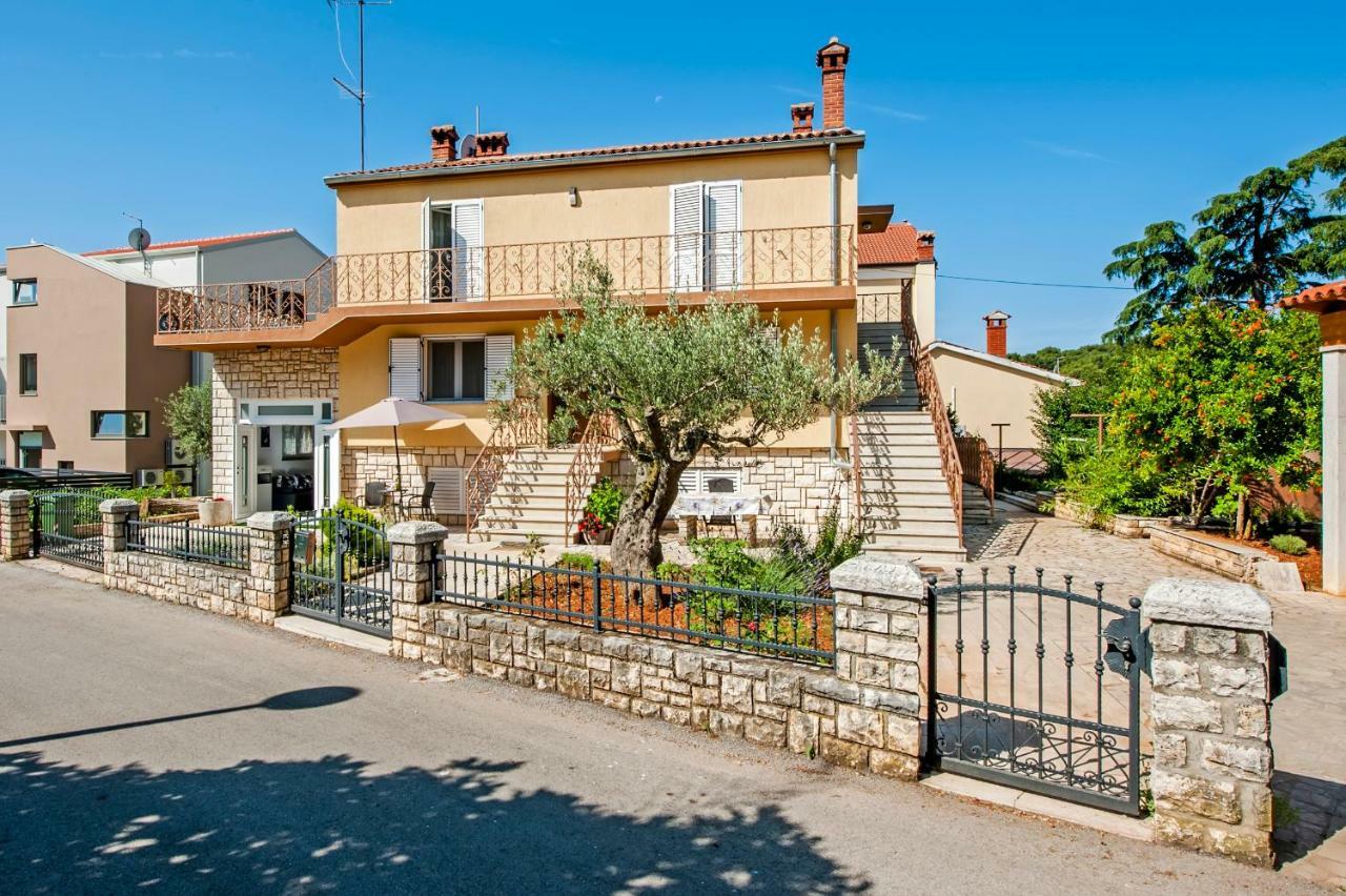 Apartment Anastasia Rovinj Exterior photo