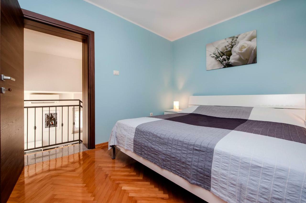 Apartment Anastasia Rovinj Exterior photo