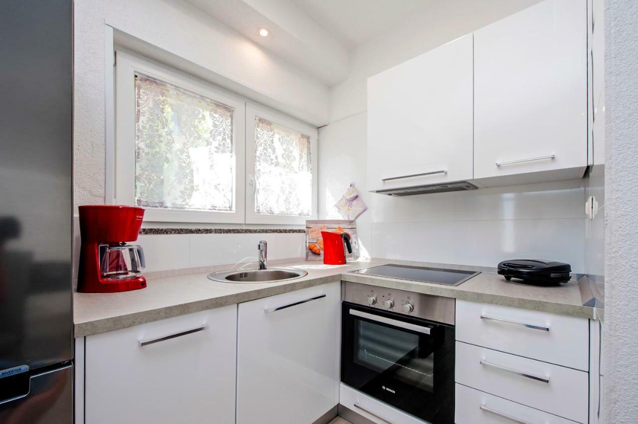 Apartment Anastasia Rovinj Exterior photo