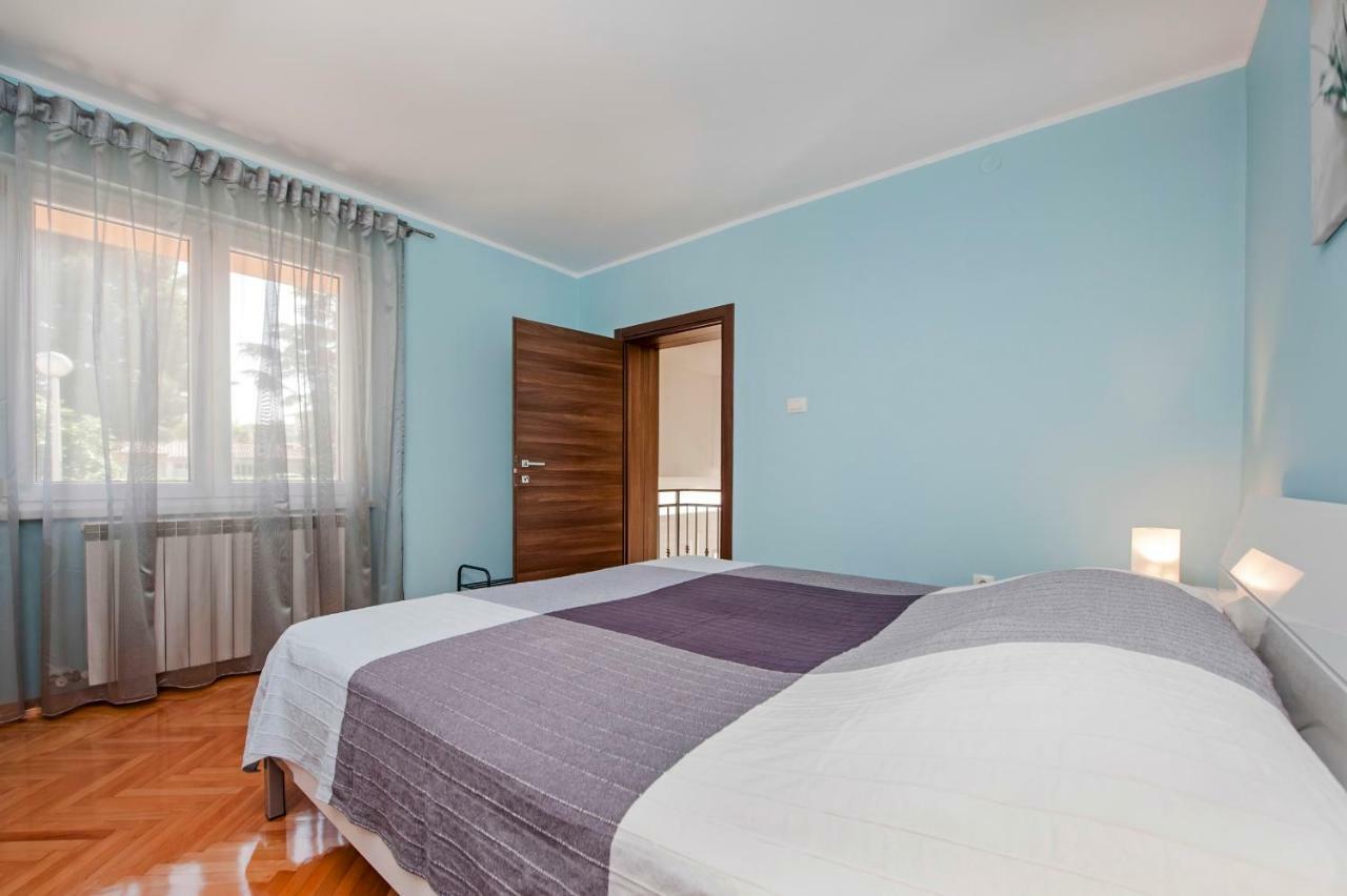 Apartment Anastasia Rovinj Exterior photo